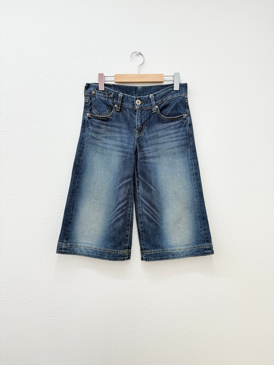 빈티지 리바이스 로우라이즈 하프 와이드 데님 팬츠 상품이미지1