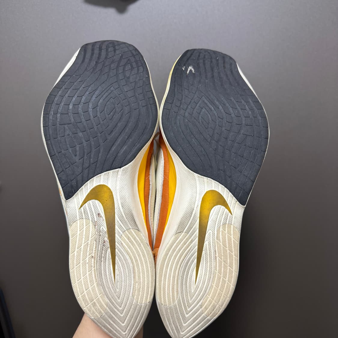 (295) 나이키 문레이서 모나크 상품이미지4