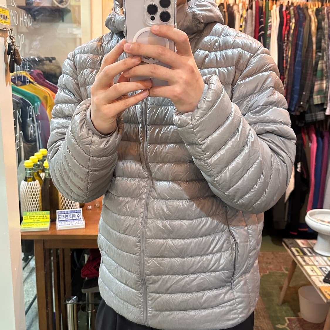 유니클로 다운 후디 경량 패딩 상품이미지3