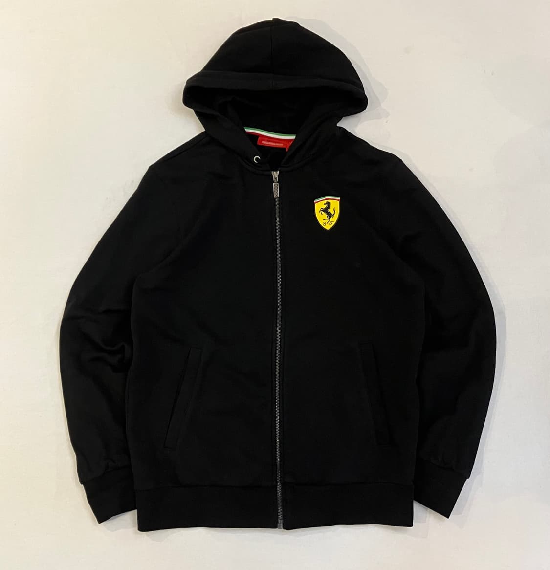 F1 페라리 후드집업 블랙 상품이미지1