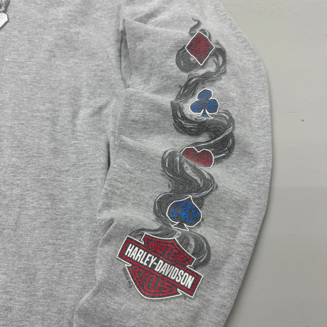 할리데이비슨 스컬 해골 트럼프카드 연기 롱슬리브 상품이미지6