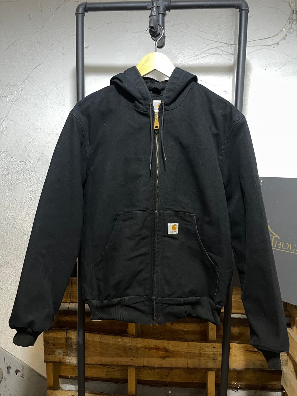 Carhartt 엑티브 써멀 자켓 상품이미지1