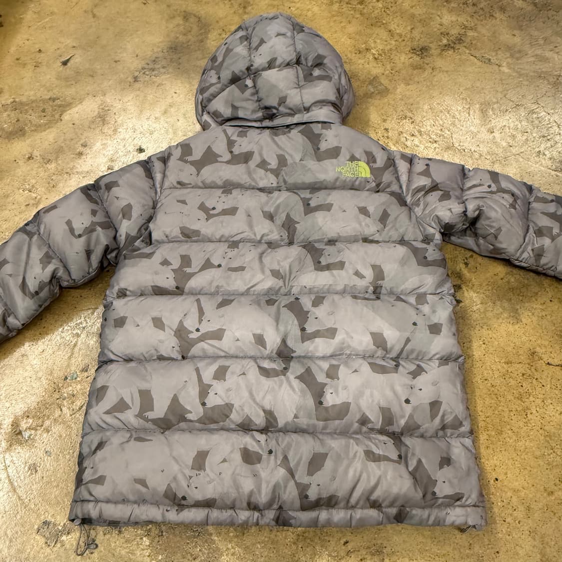노스페이스 카모 밀리터리 그레이 숏패딩 150 상품이미지4