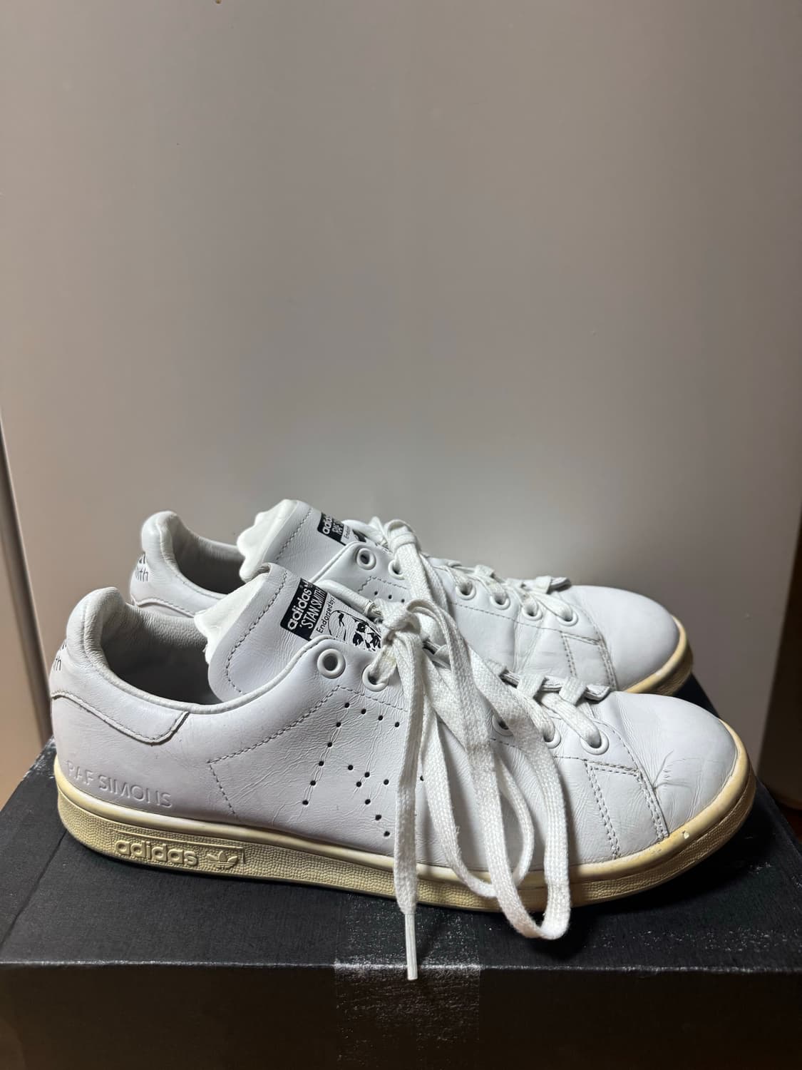 라프시몬스 스탠스미스 화이트 상품이미지3