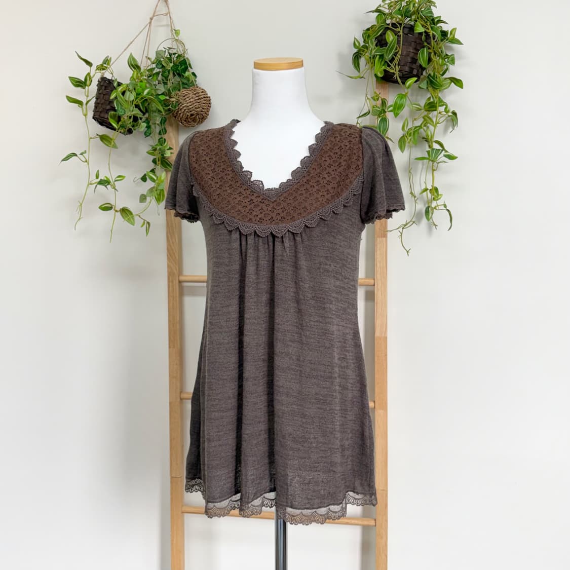 JPN/ 레이스 카키브라운 반팔 튜닉 모리룩레이어드 반팔레이어드 상품이미지1