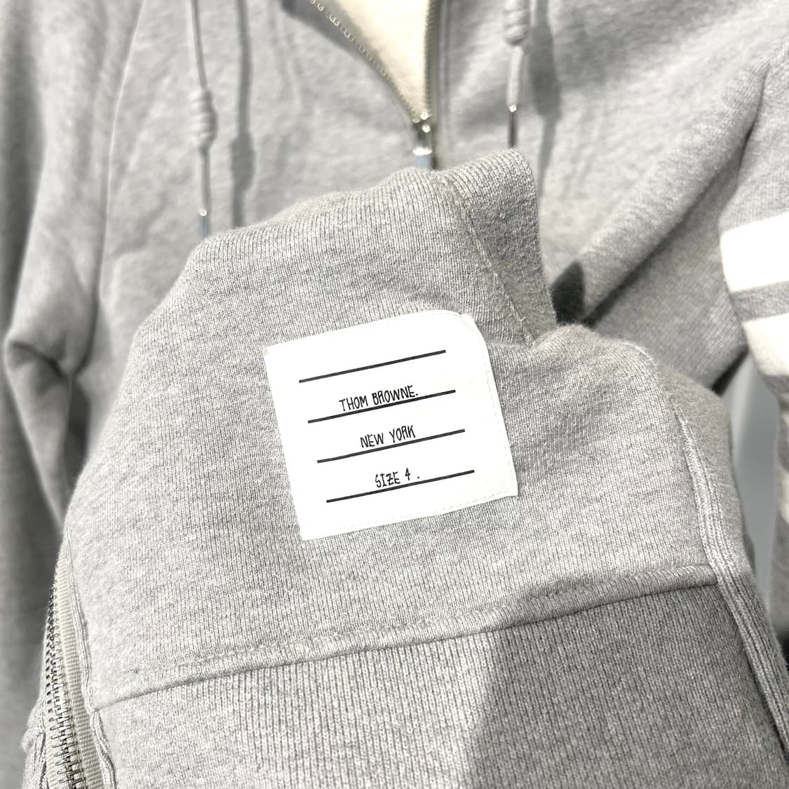 [정품] 톰브라운 후드집업 4사이즈 상품이미지4