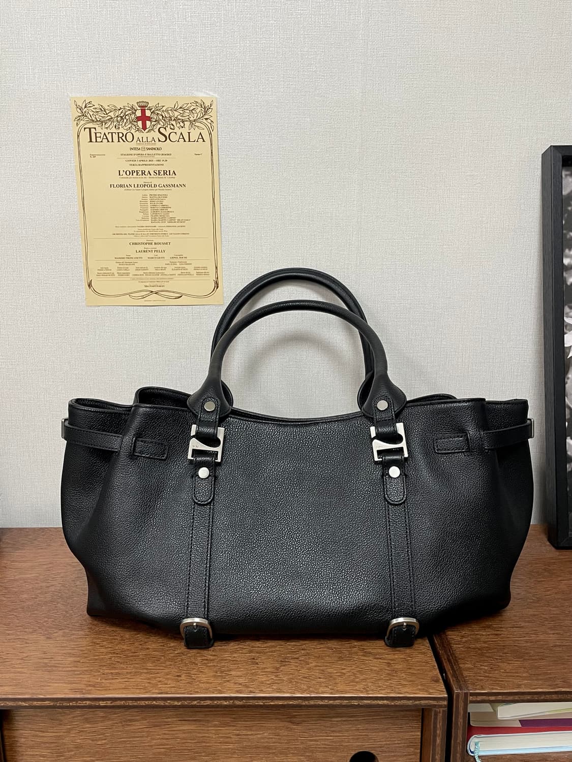 ahni ruskin tote bag 아니 토트백 블랙 상품이미지1