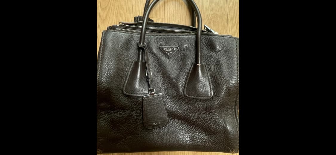프라다 가죽 토트백 브라운색상(정품) 상품이미지1