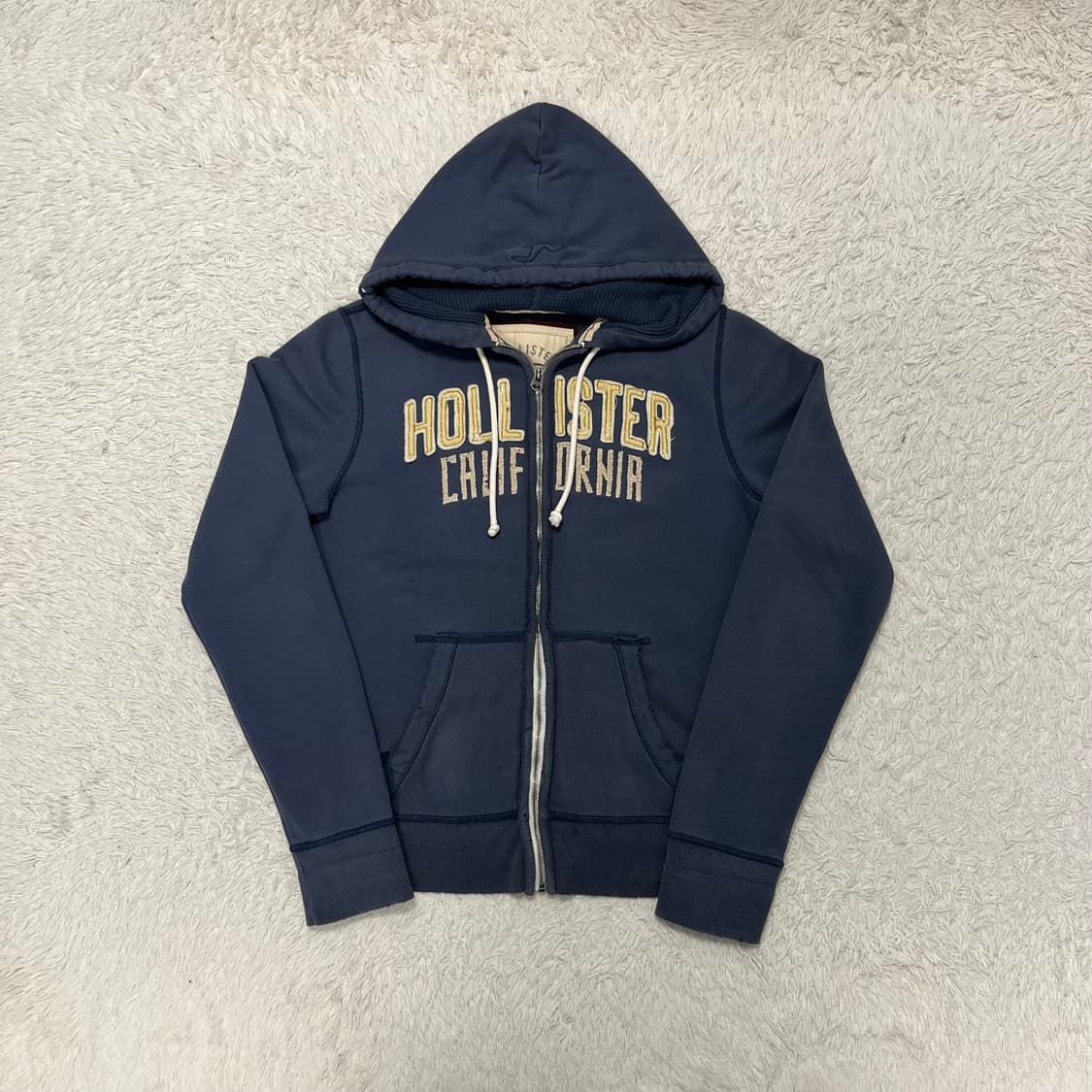 Hollister navy zip-up hoodie 상품이미지4