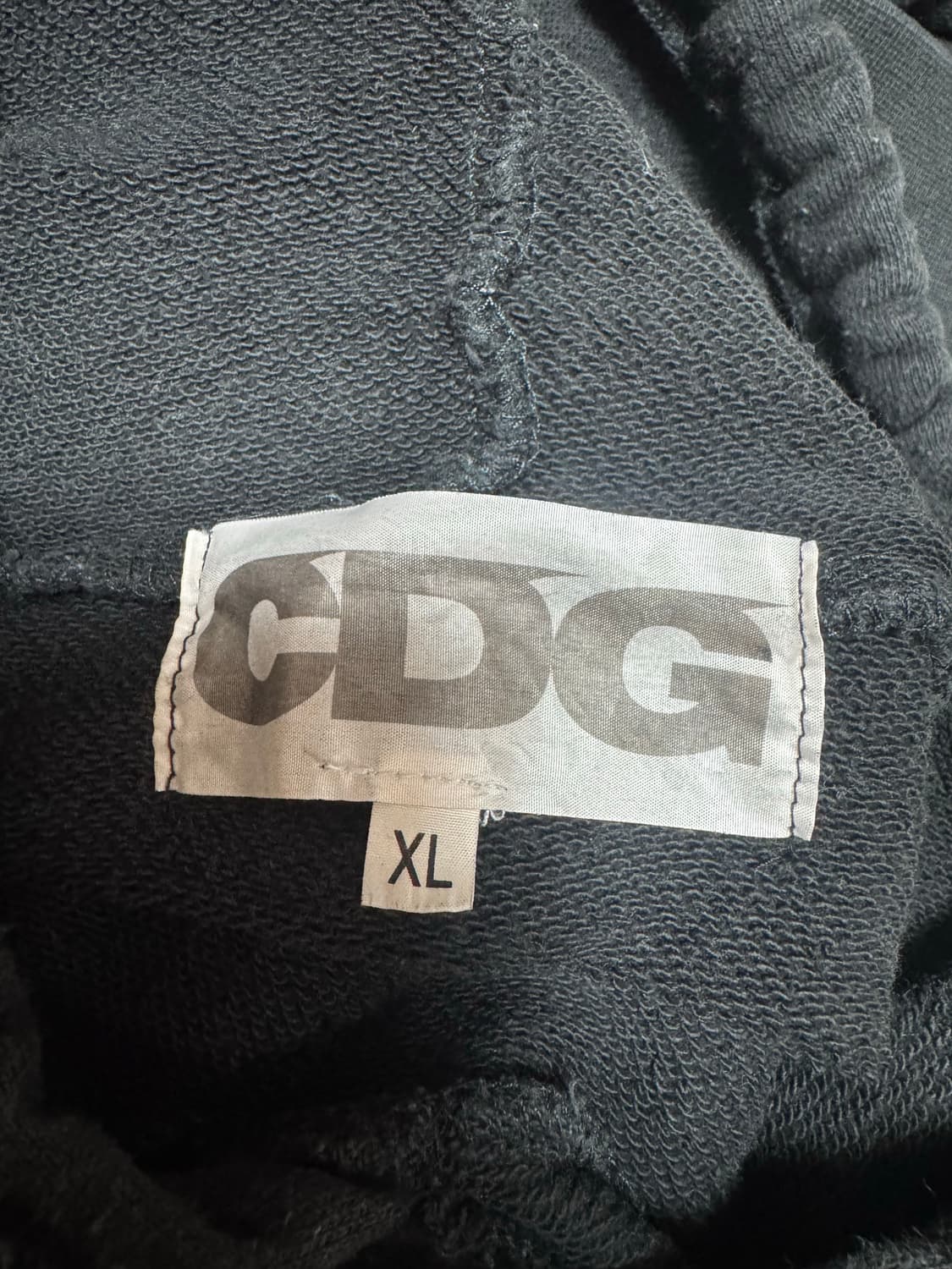 꼼데 후드티 상품이미지3