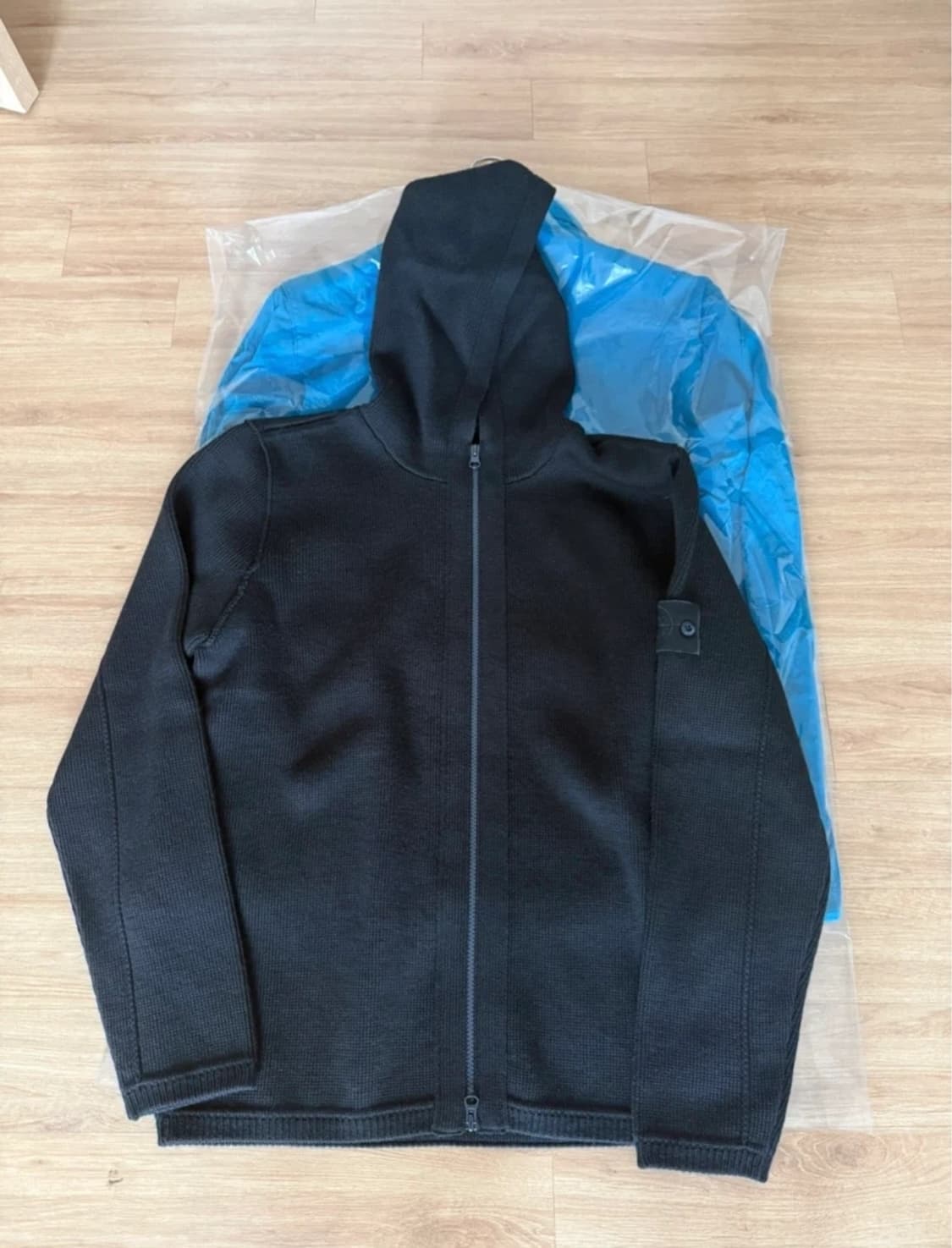 스톤아일랜드 고스트피스 니트 후드집업 L 상품이미지1