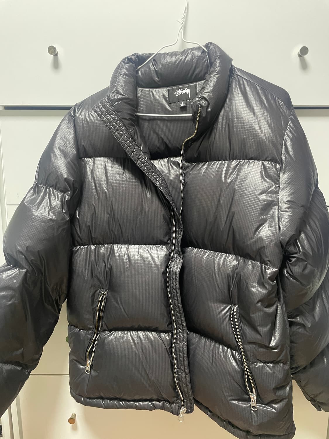 스투시 패딩 (스투시 다운 퍼퍼 파라슈트 립스탑 차콜) 상품이미지2