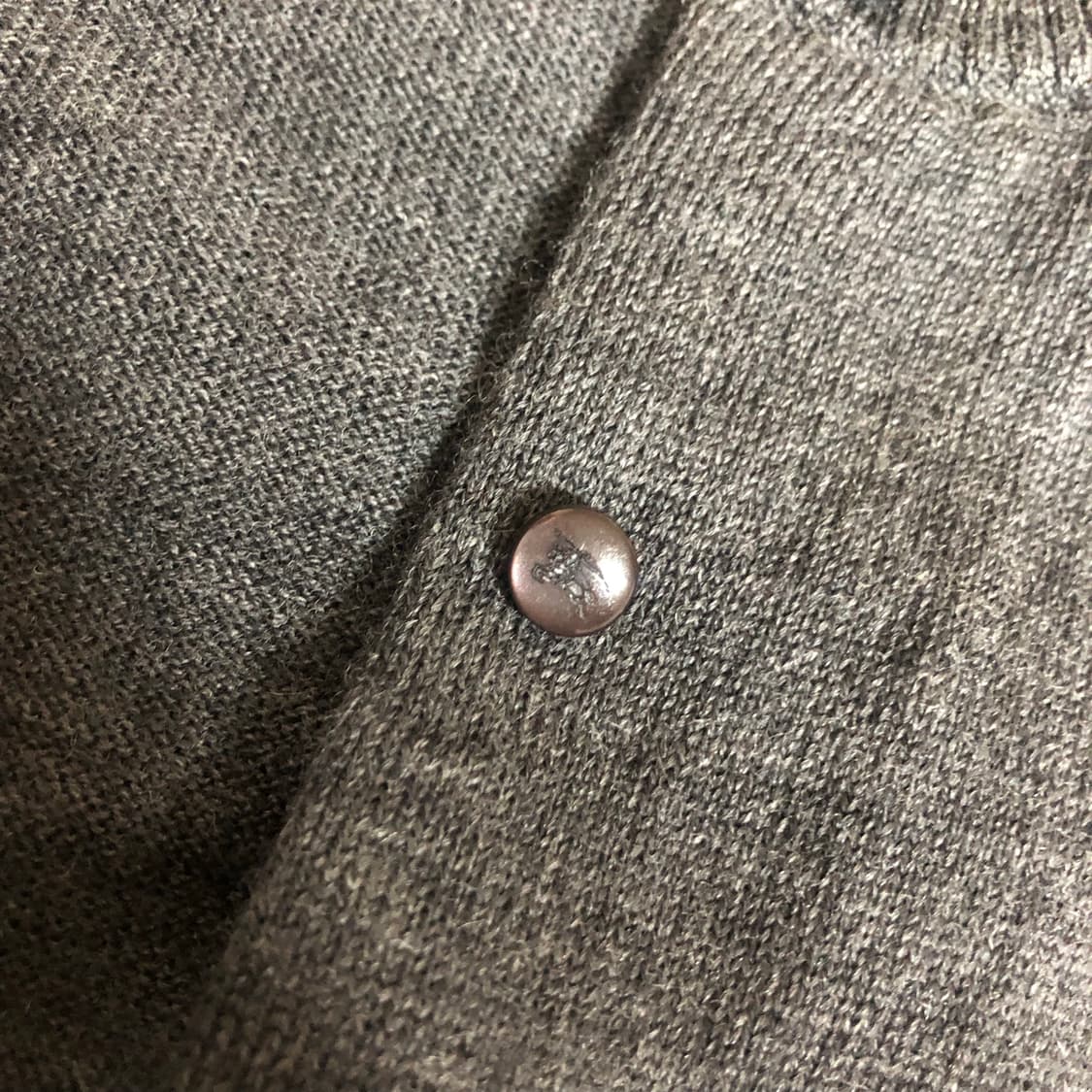 정품/ 버버리 기마로고 가디건 38 블루라벨 상품이미지5