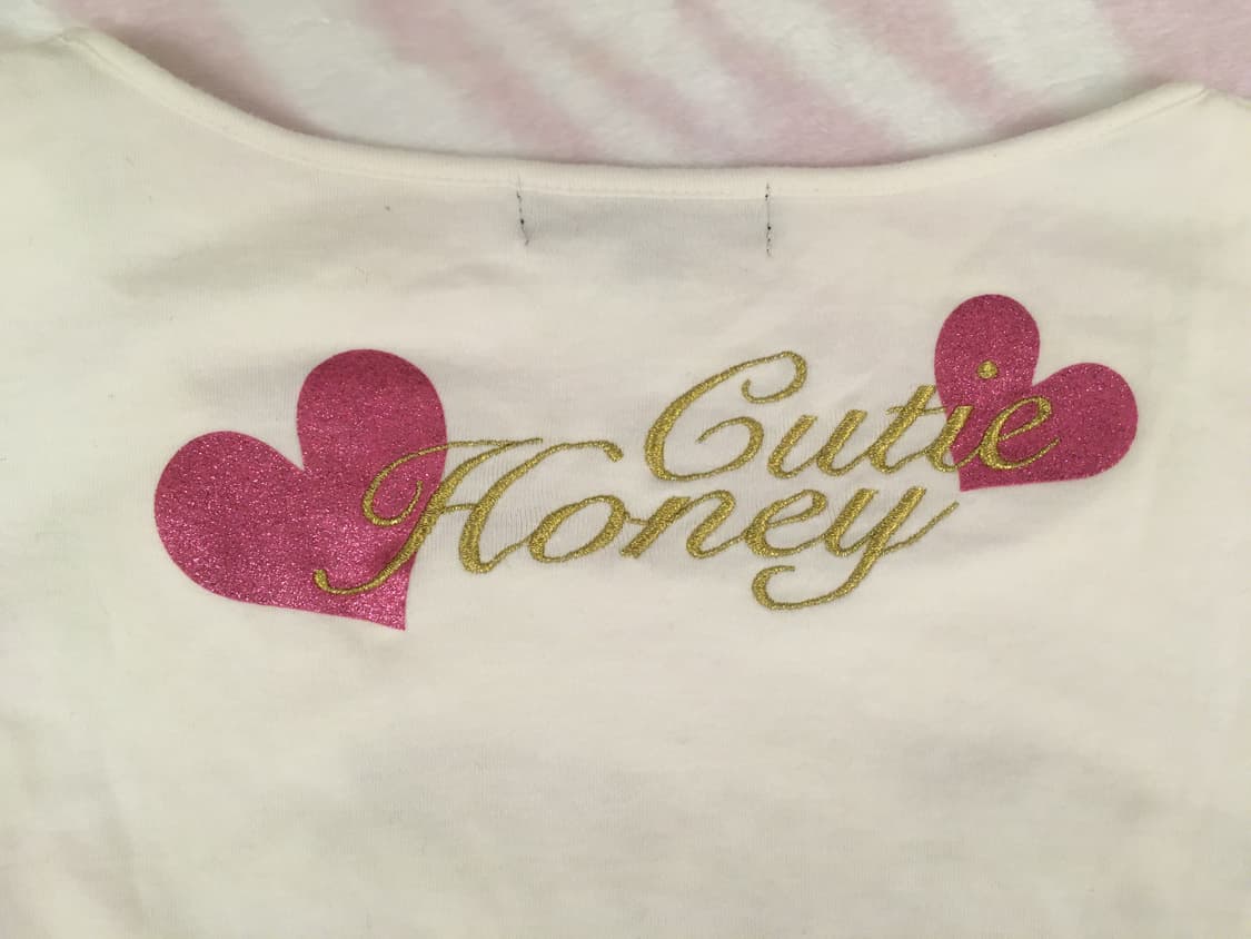 헤이세이 히메갸루 망사하트 글리터 레터링 티셔츠 상품이미지4