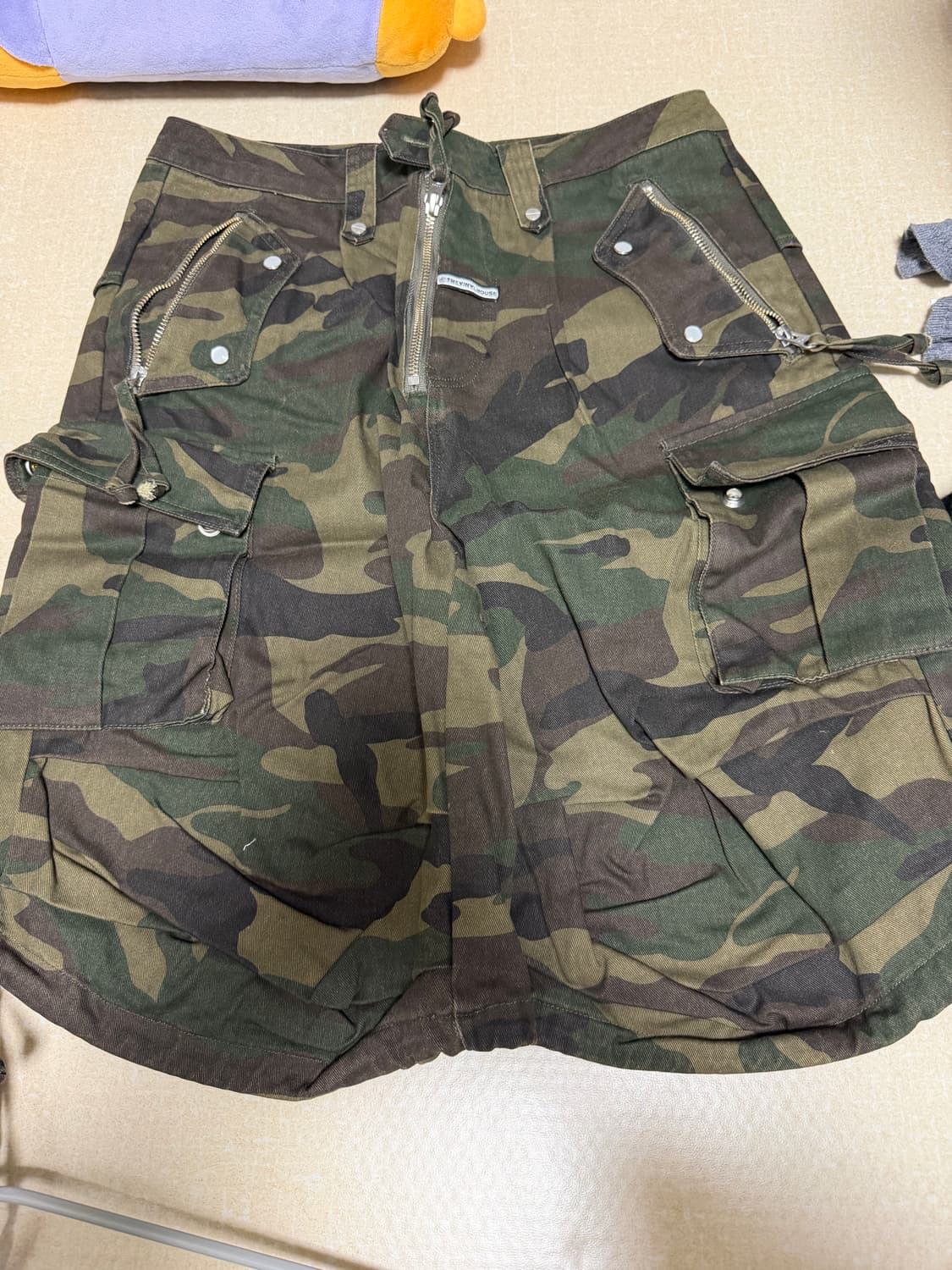 더 바이닐 하우스 바지 상품이미지1