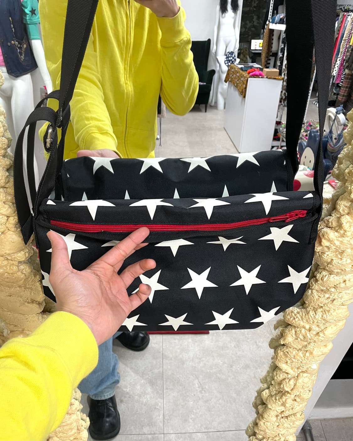 Chubbygang star messenger bag  상품이미지5