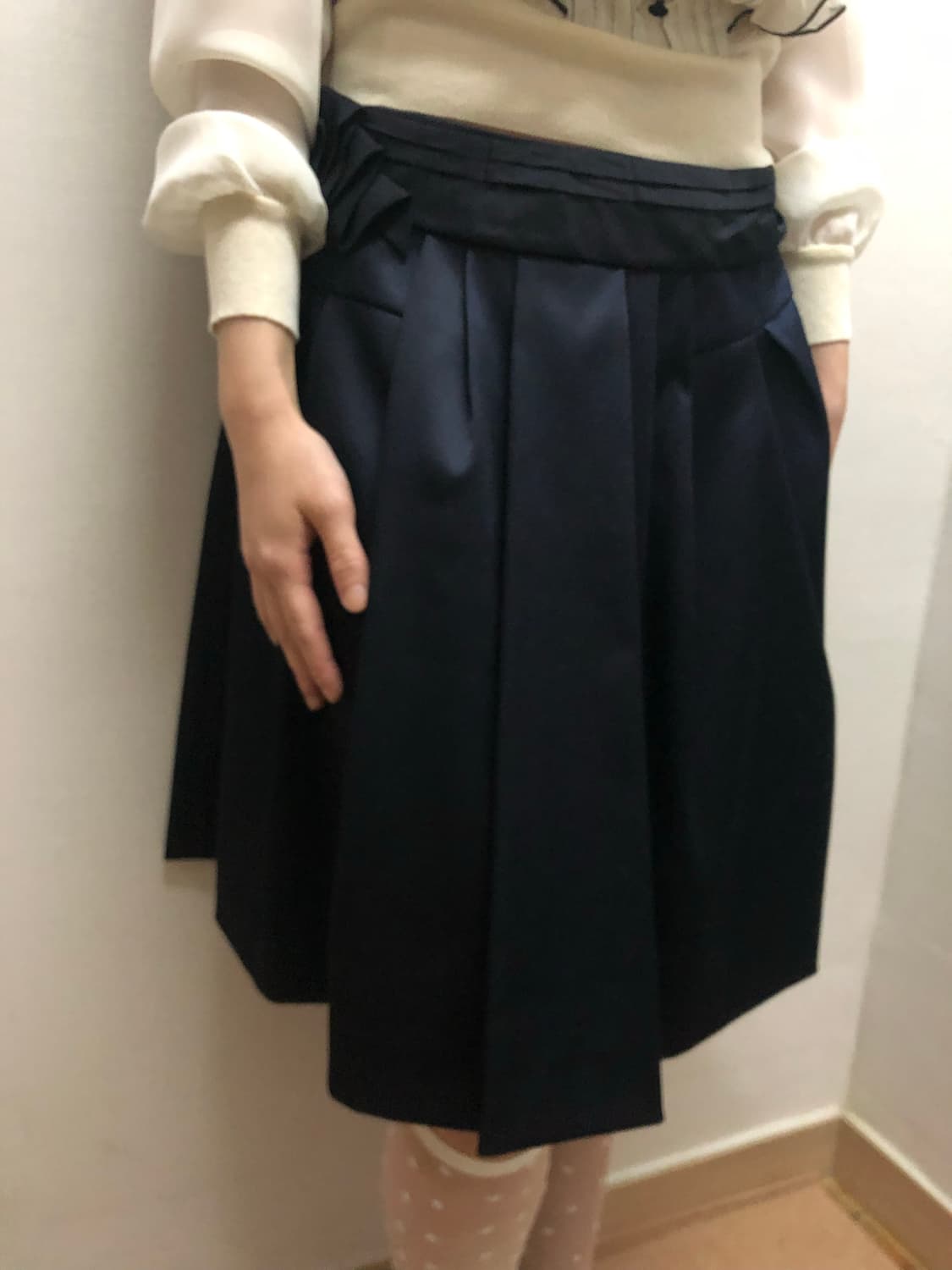 빈티지 네이비 리본 새틴 스커트 상품이미지1