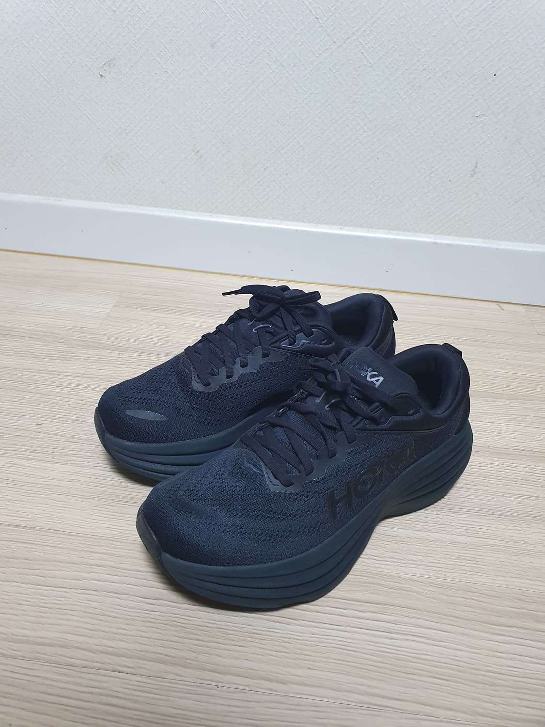 호카 본디8 운동화 270 상품이미지4