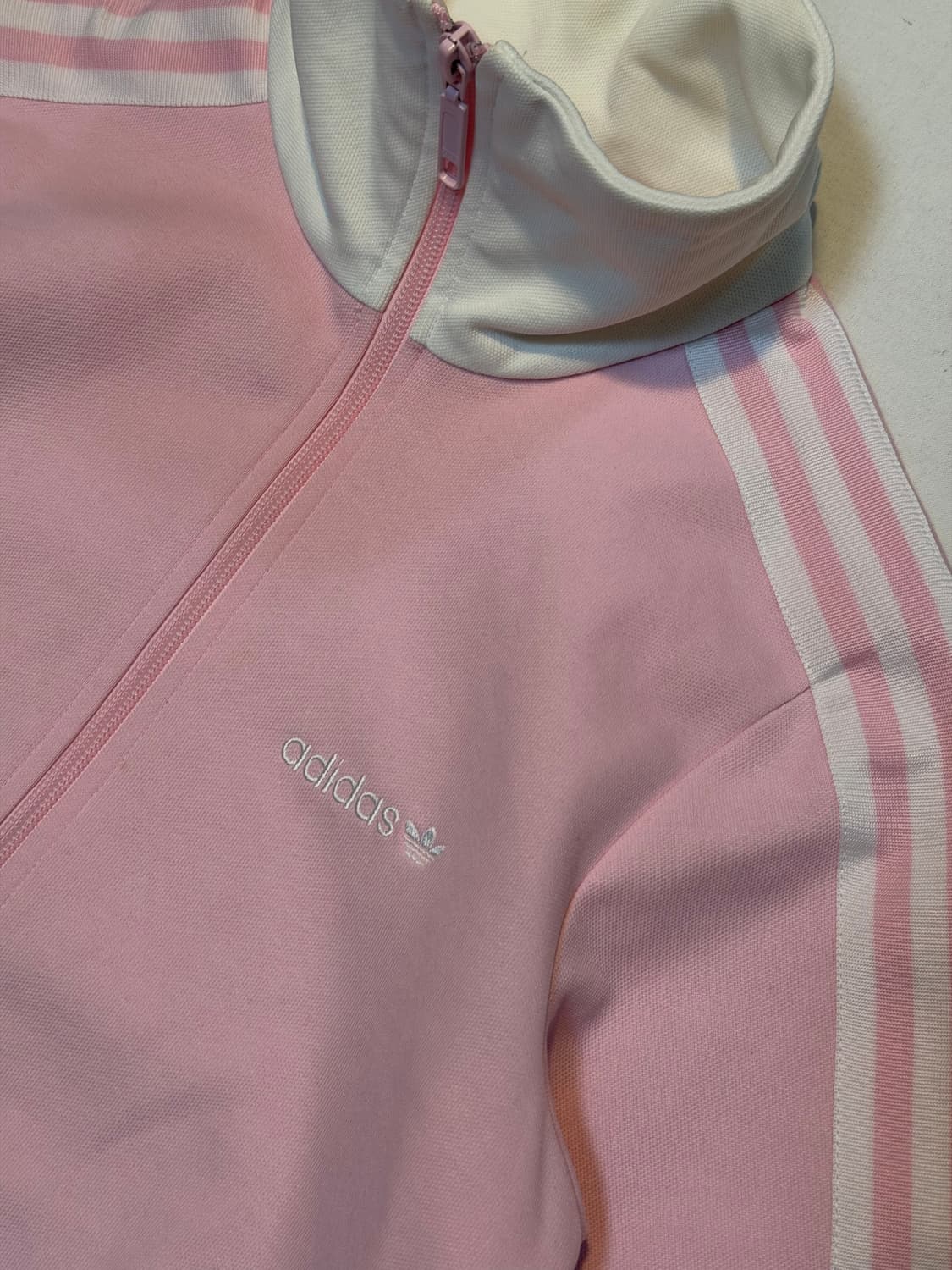 아디다스 팁탭 베켄바우어 딸기우유맛 져지 베이비핑크 상품이미지3