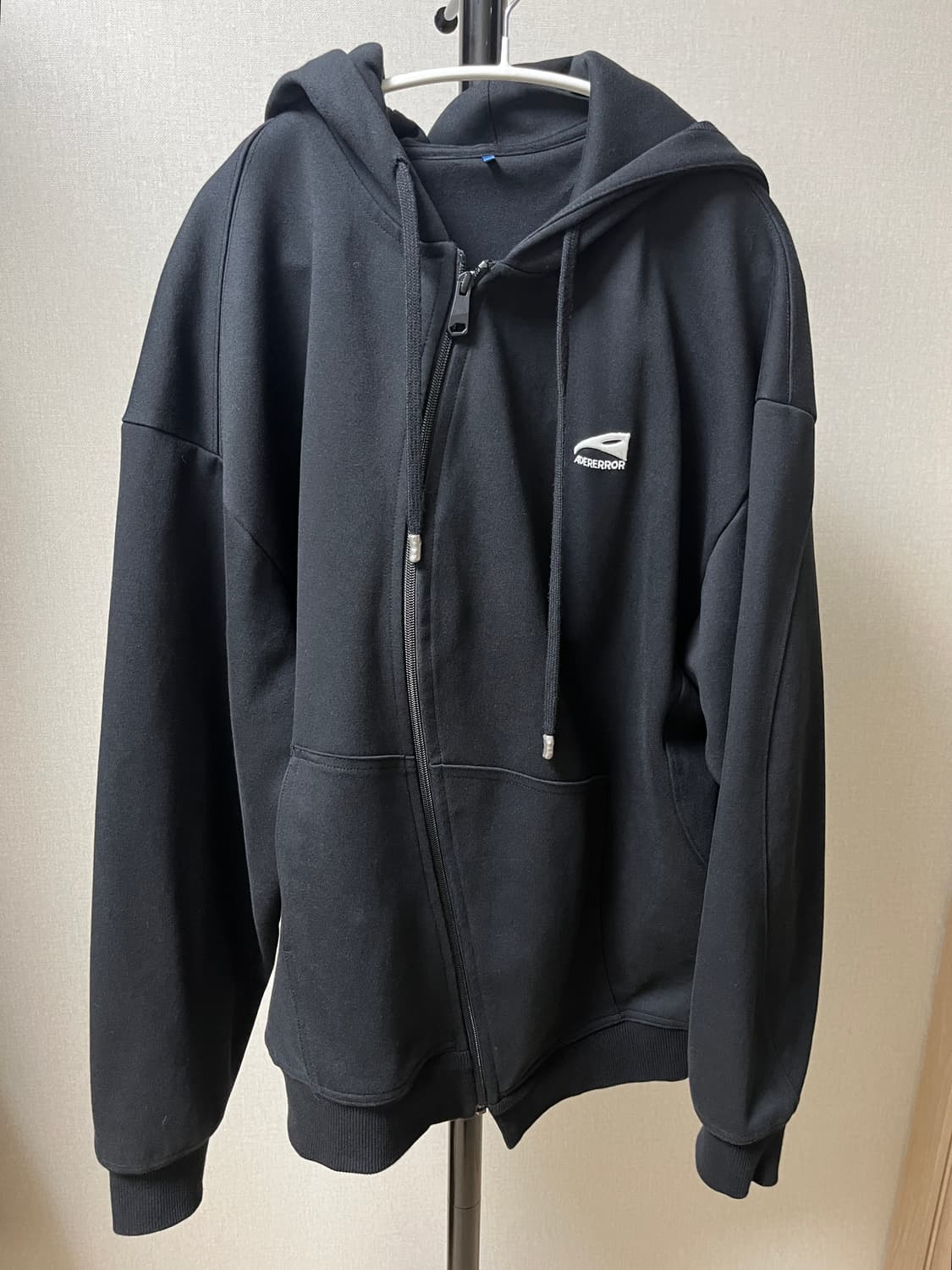 아더에러 Enty logo hoodie zip-up 상품이미지1