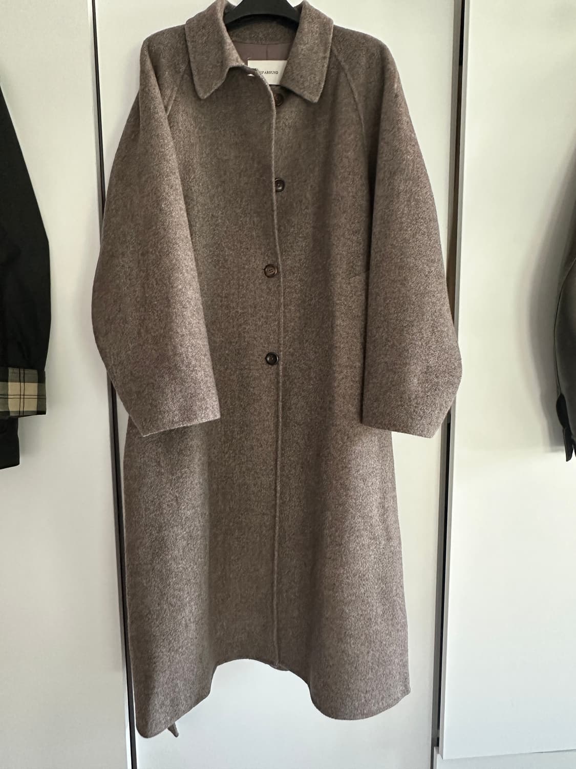 스텝어라운드 핸드메이드 헤링본 코트 상품이미지3