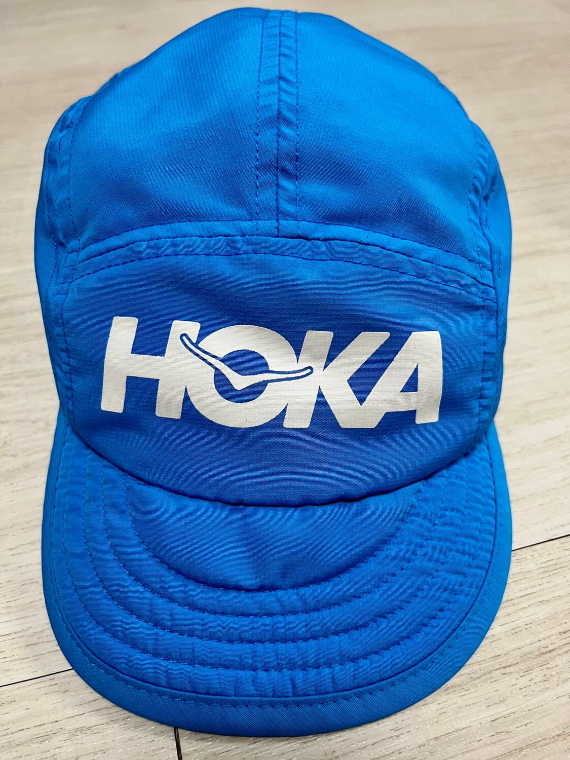 호카 HOKA 팩커블 트레일 햇 상품이미지1