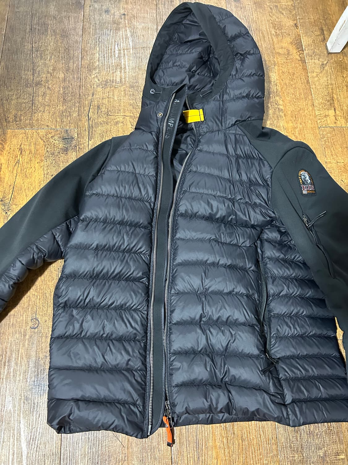 파라점퍼스 경량패딩 상품이미지2