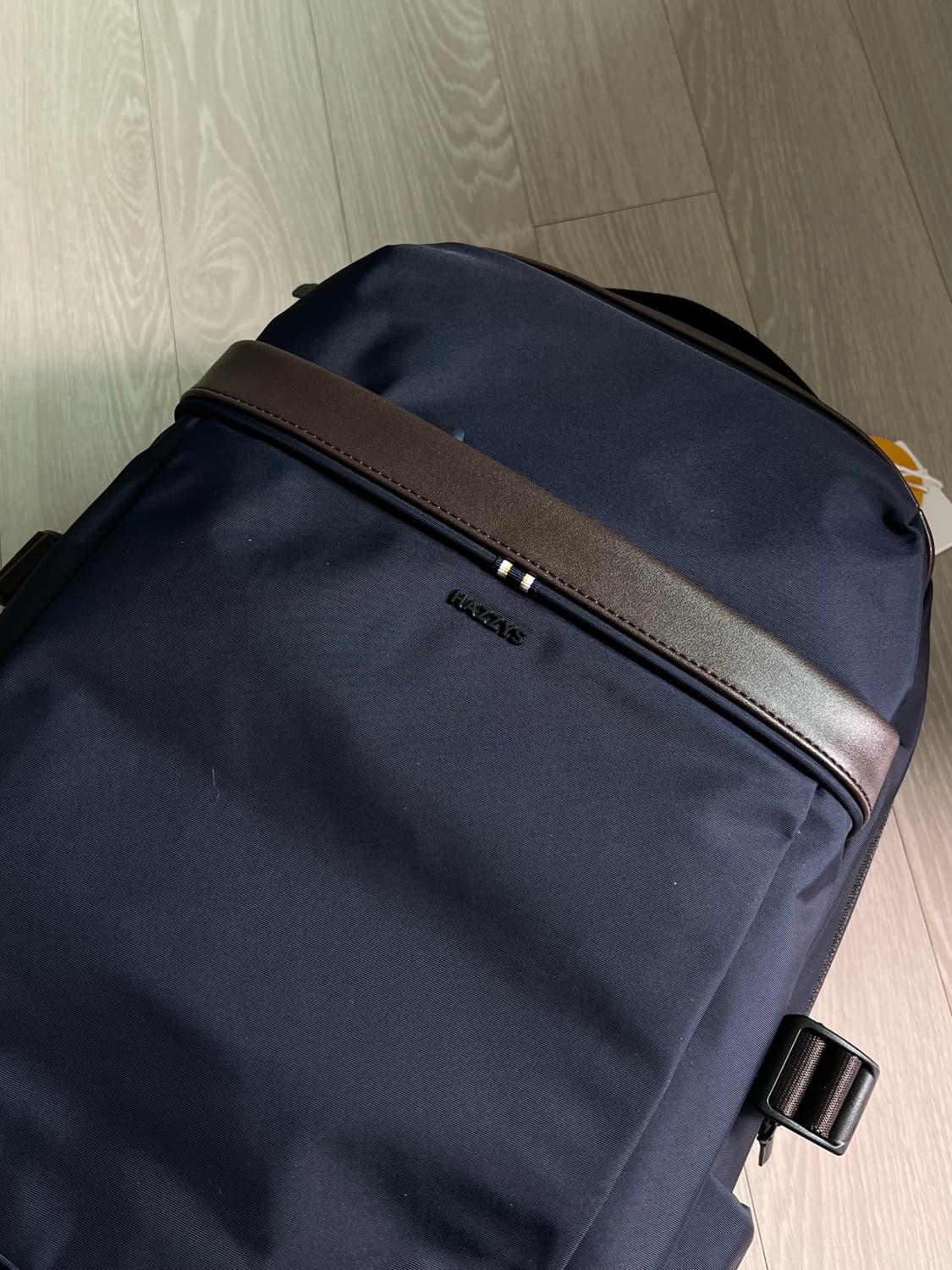 헤지스 코듀라 나일론 백팩 25fw 새상품 상품이미지3