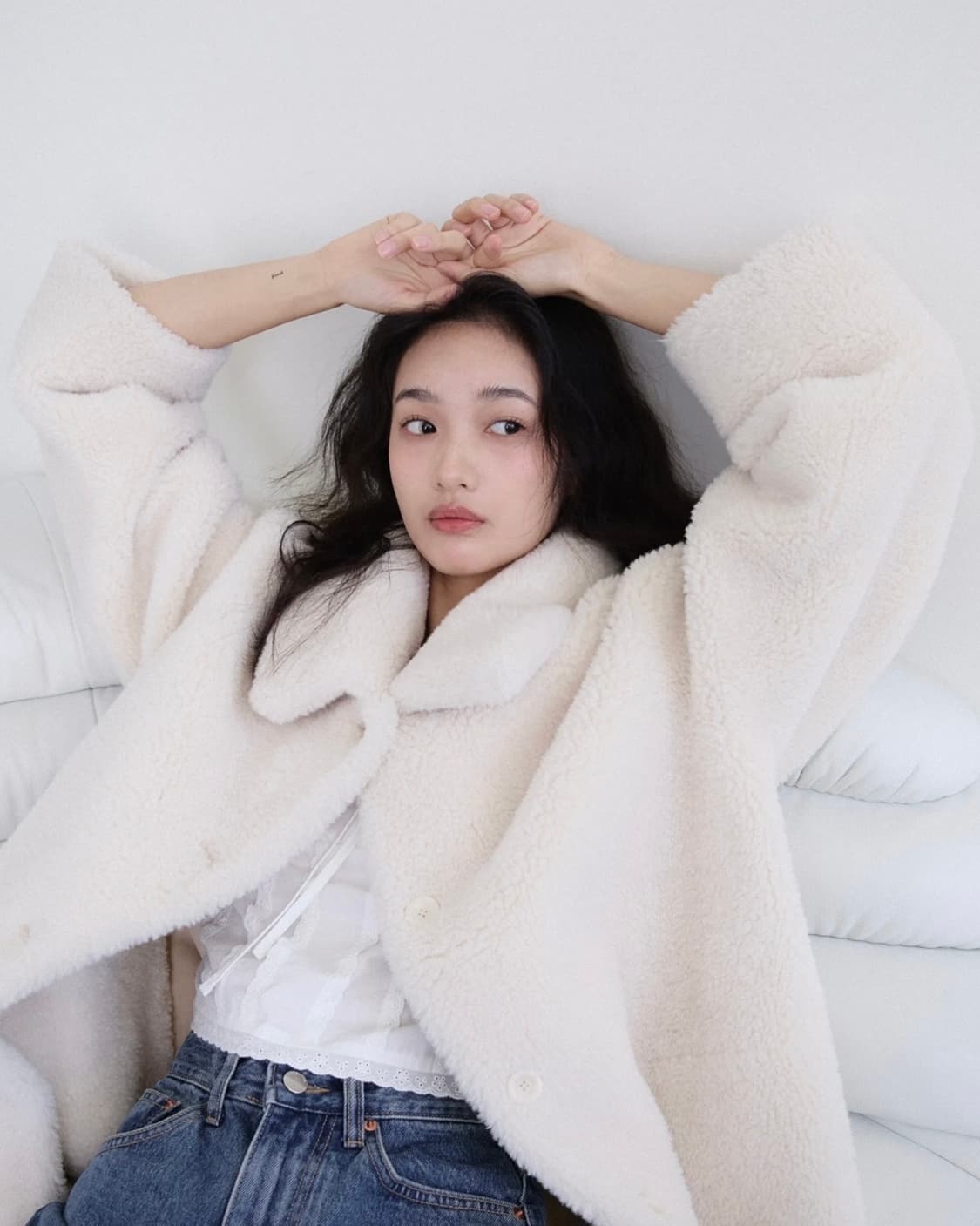 Yoonseul Reversible shearling coat 상품이미지2