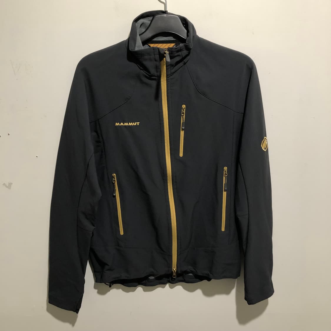 Mammut 바람막이  상품이미지1