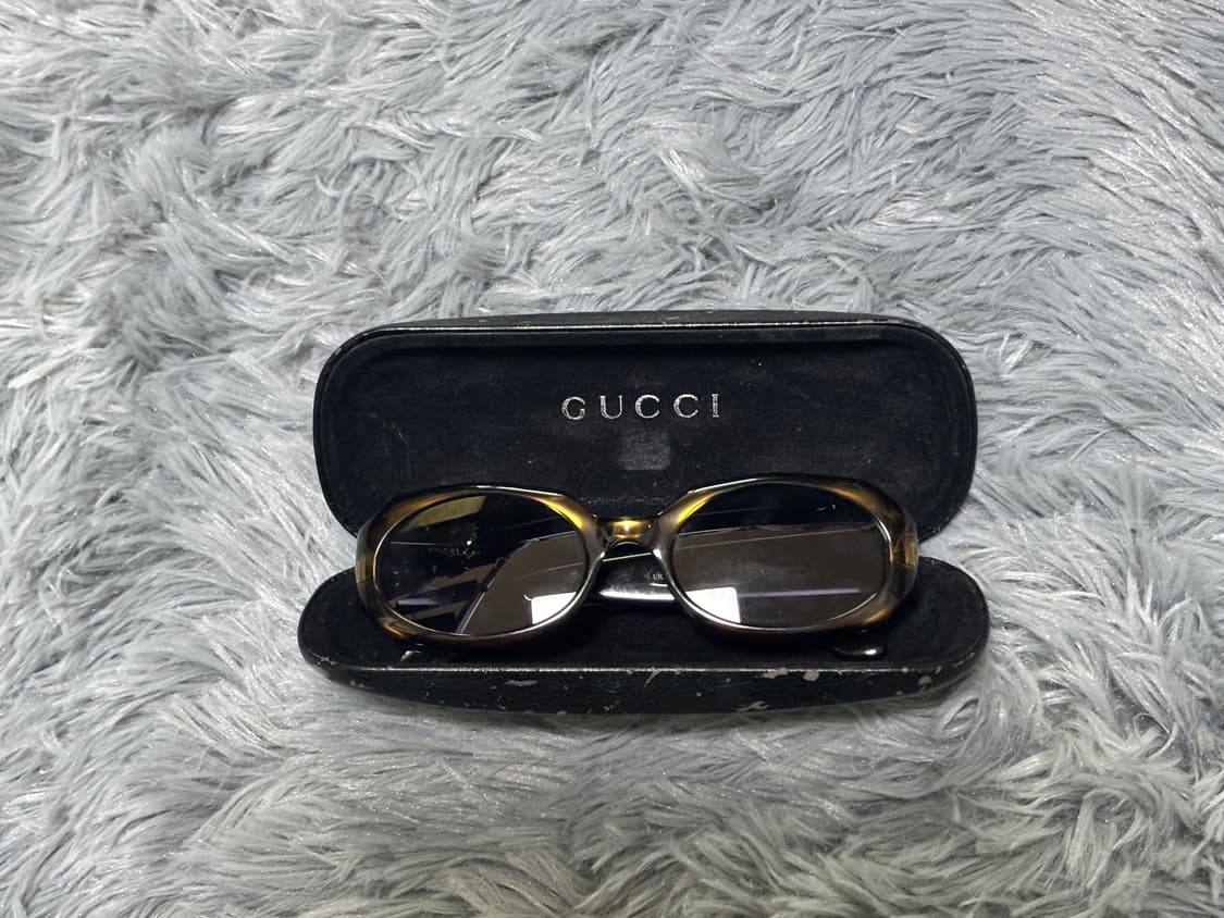 구찌 90‘s 오벌 선글라스 상품이미지3