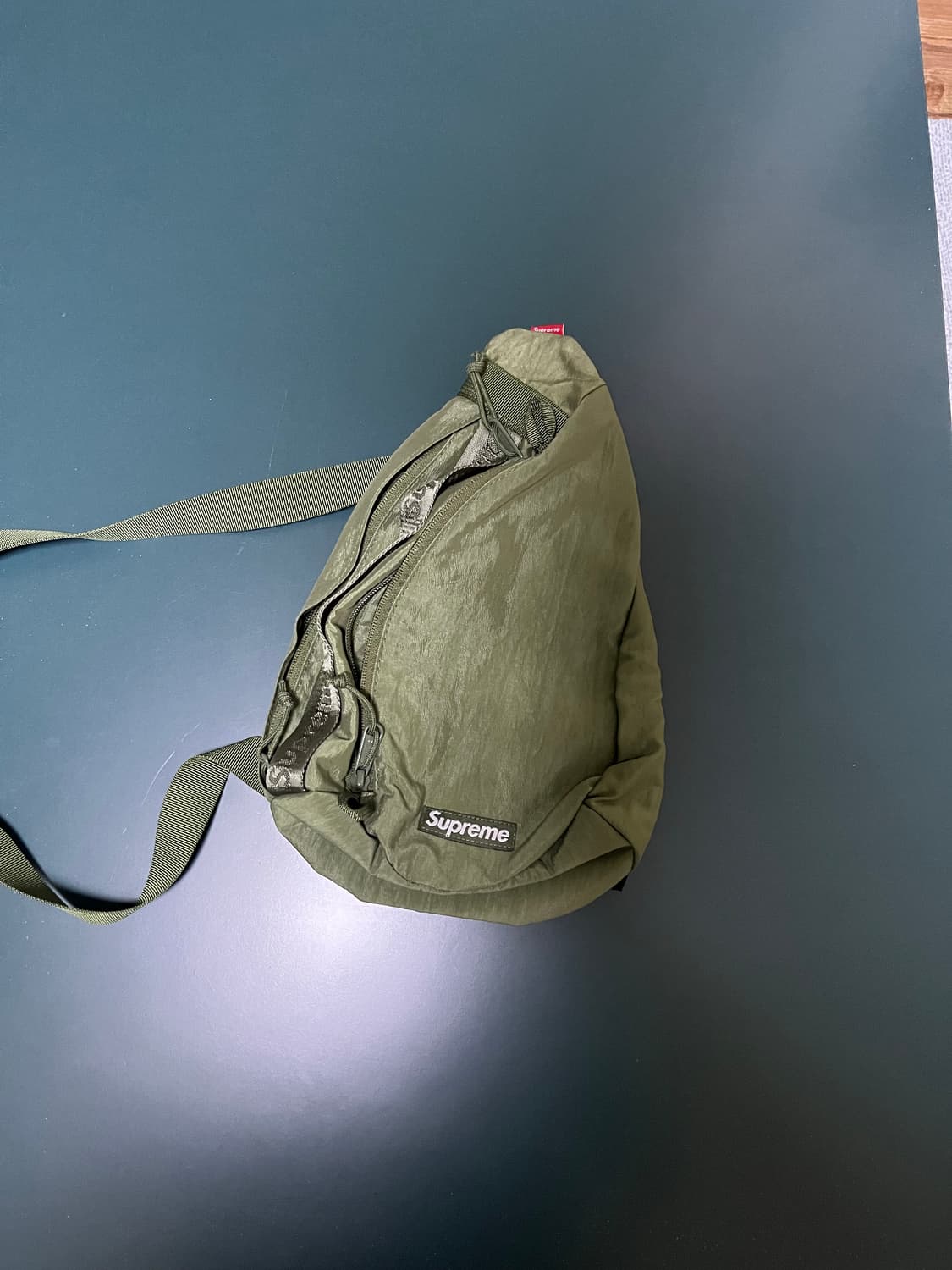 20FW 슈프림 슬링백 올리브 상품이미지2