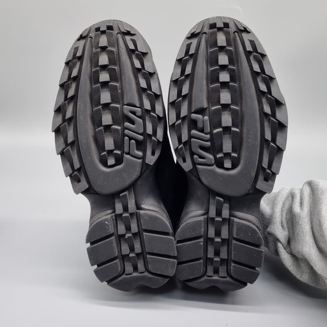 휠라 디스럽터2 남성운동화265 상품이미지3