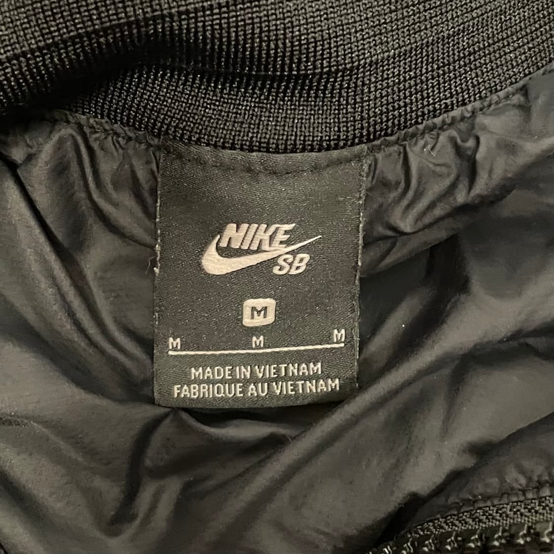 나이키 SB 러닝 블랙 패딩 베스트   상품이미지5