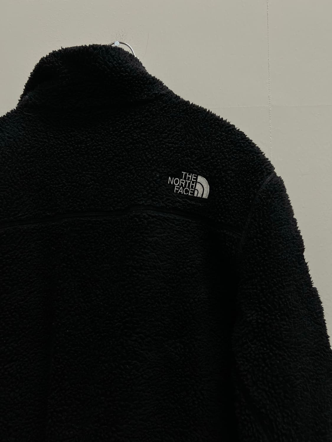 노스페이스 50주년 셰르파 뽀글이 플리스 자켓 블랙 상품이미지7