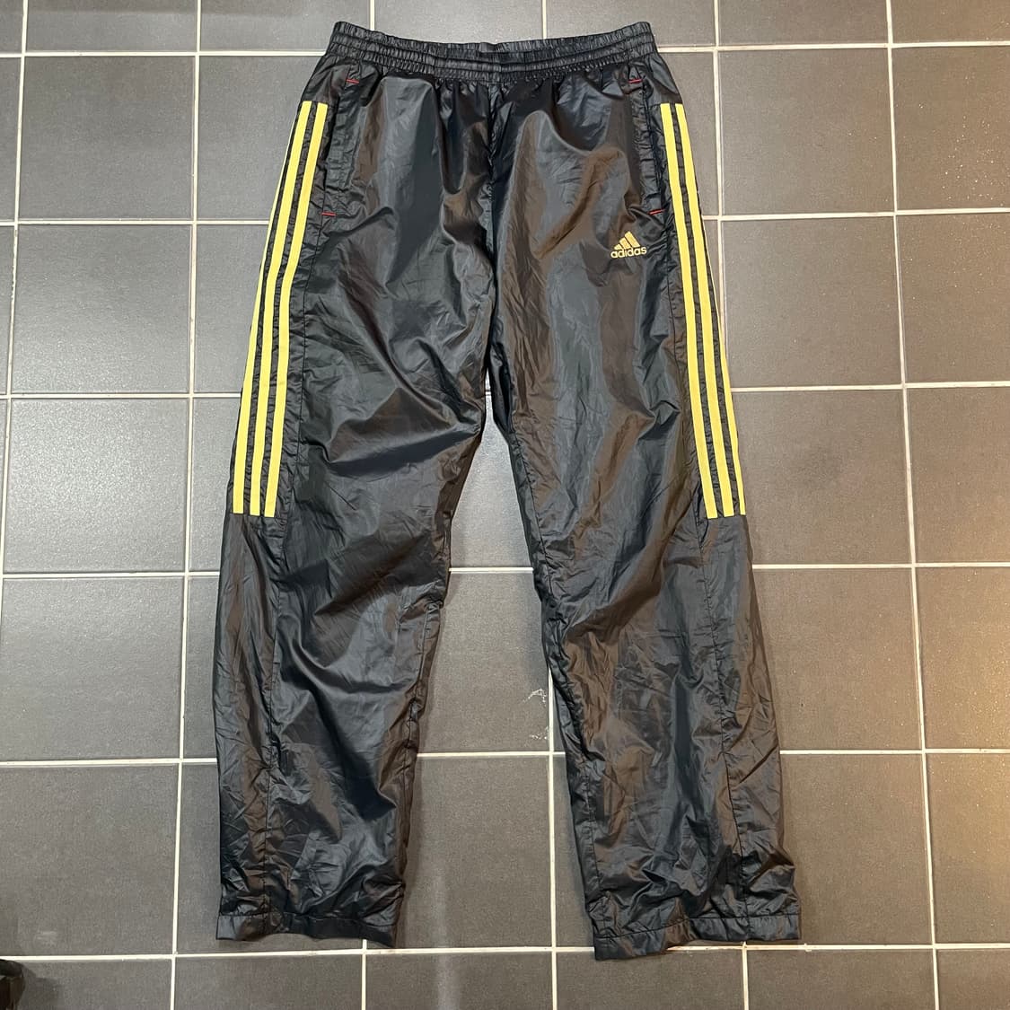 ADIDAS 아디다스 트랙팬츠 상품이미지1