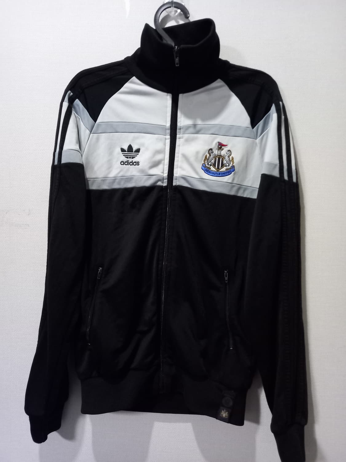 아디다스 뉴캐슬 유나이티드 블랙 트랙탑 저지 져지집업 90/S 상품이미지1