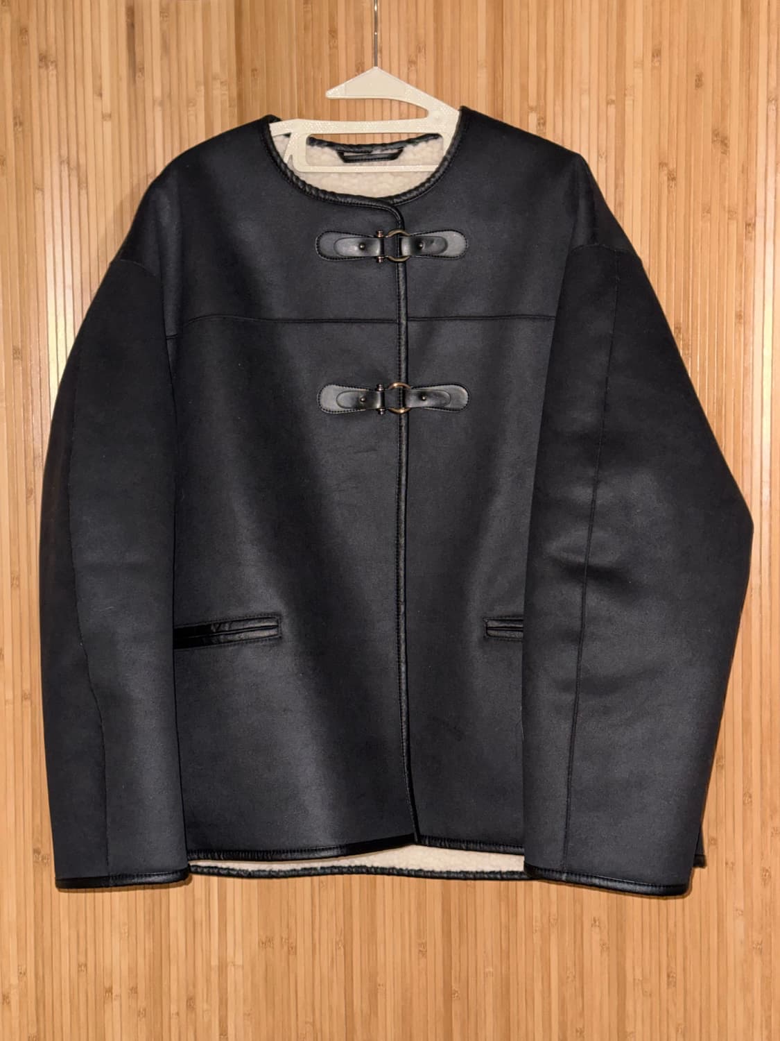 오브네어 클래식 버클 무스탕 자켓 새상품 상품이미지8