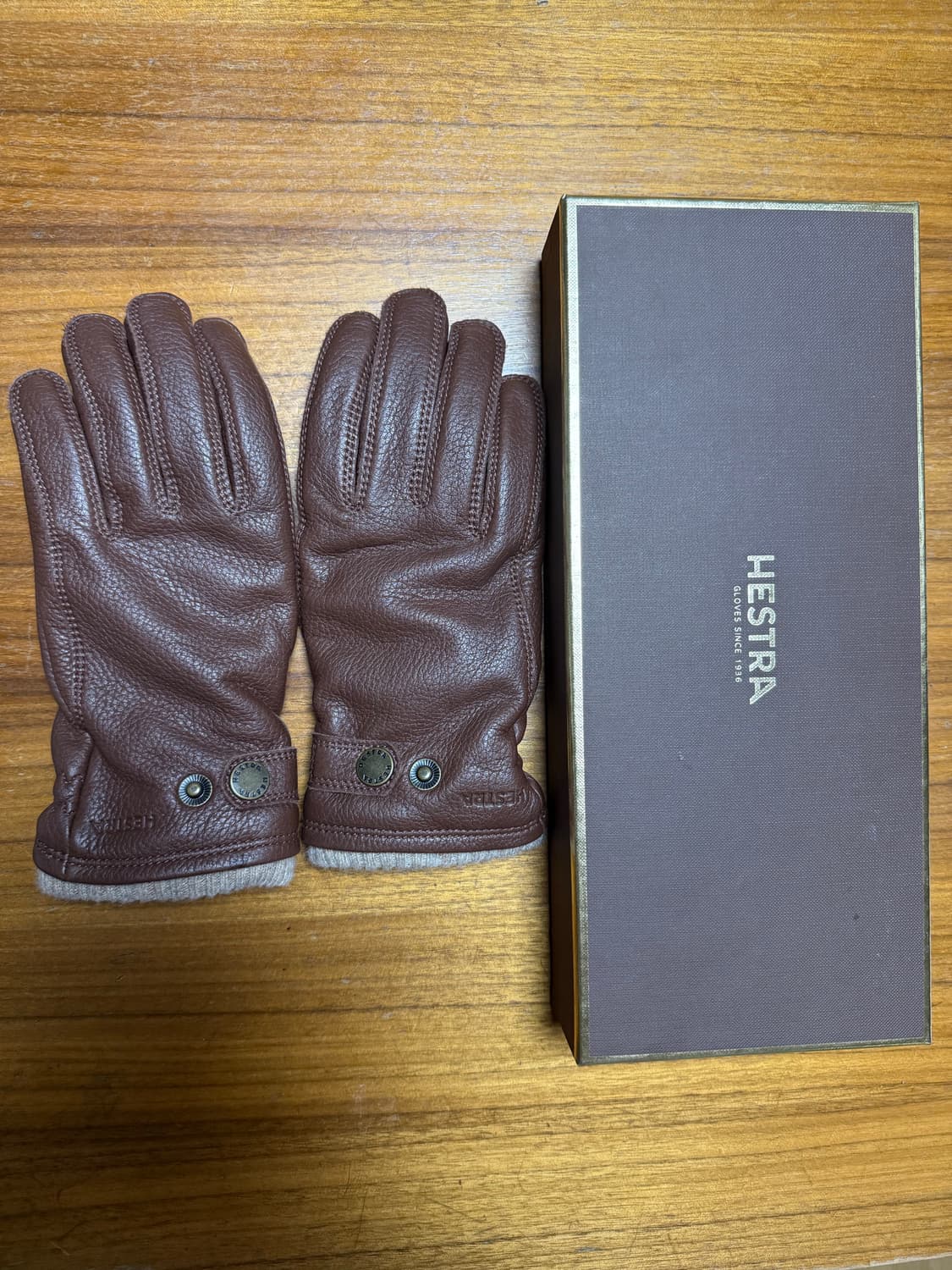 헤스트라 우쪼 체스트넛 가죽 장갑 7사이즈 새상품 컨디션 상품이미지1