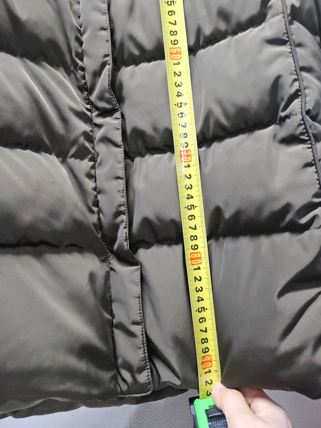 on & on 카키 롱 패딩 점퍼 2  세탁완료 상품이미지8