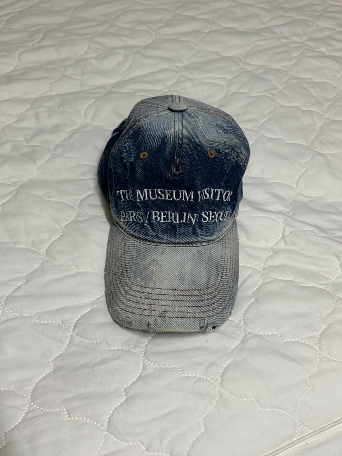 더뮤지엄비지터 데님 볼캡 상품이미지1