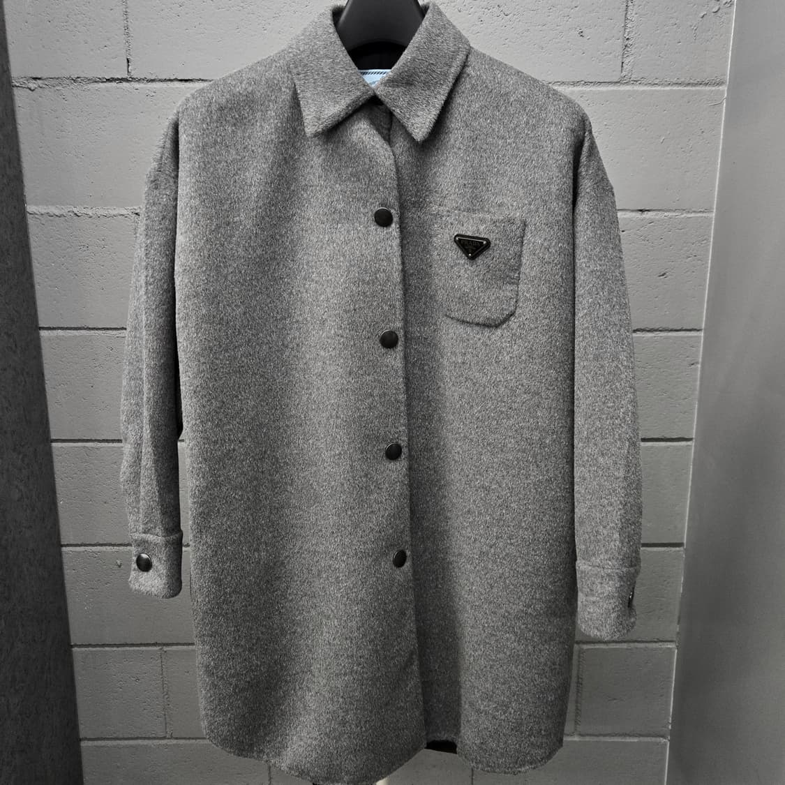 프라다 삼각로고 캐시고라 코트 자켓 오버핏36 상품이미지2