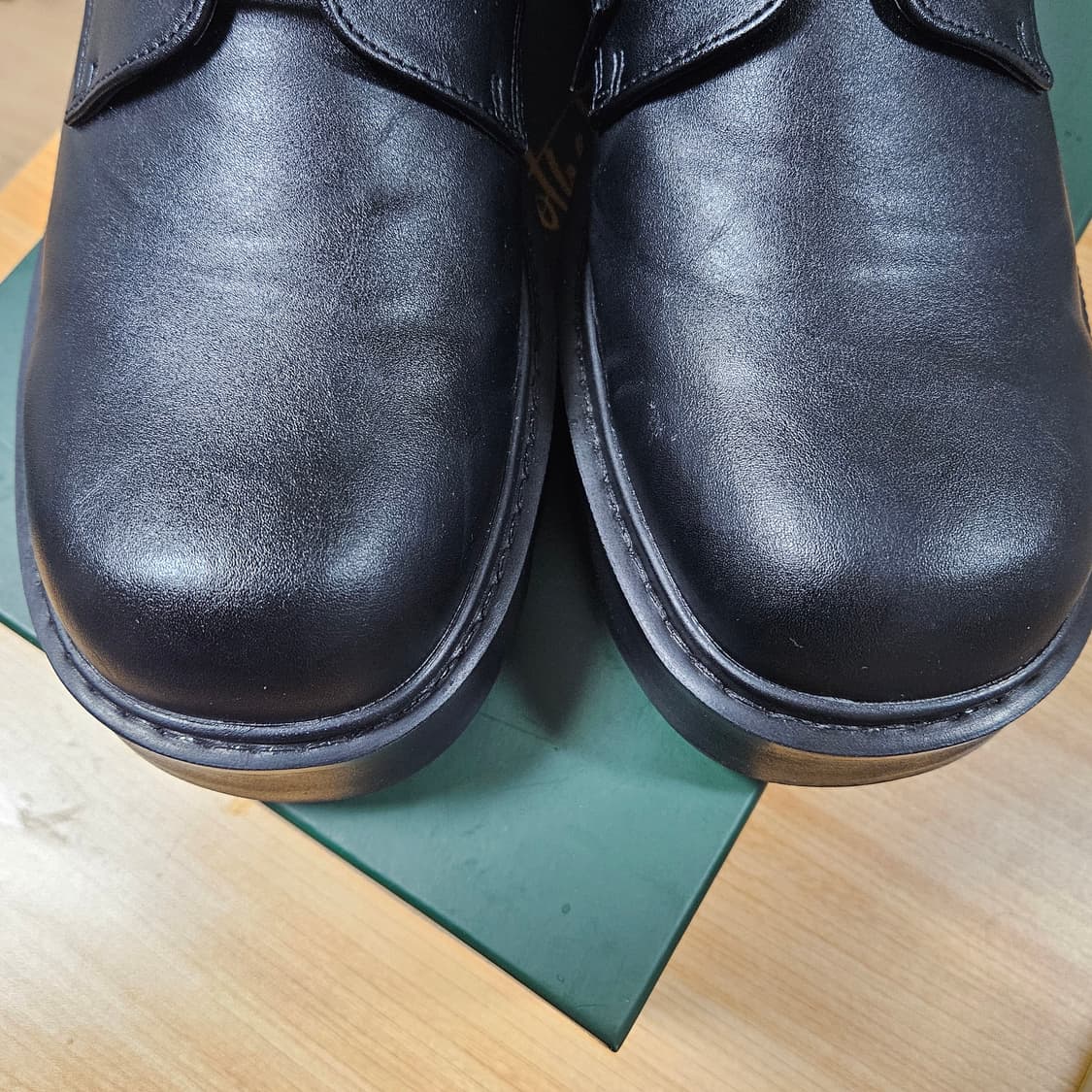 위더로드 클리프 스퀘어토 4홀 더비 280 남자 더비슈즈 상품이미지3