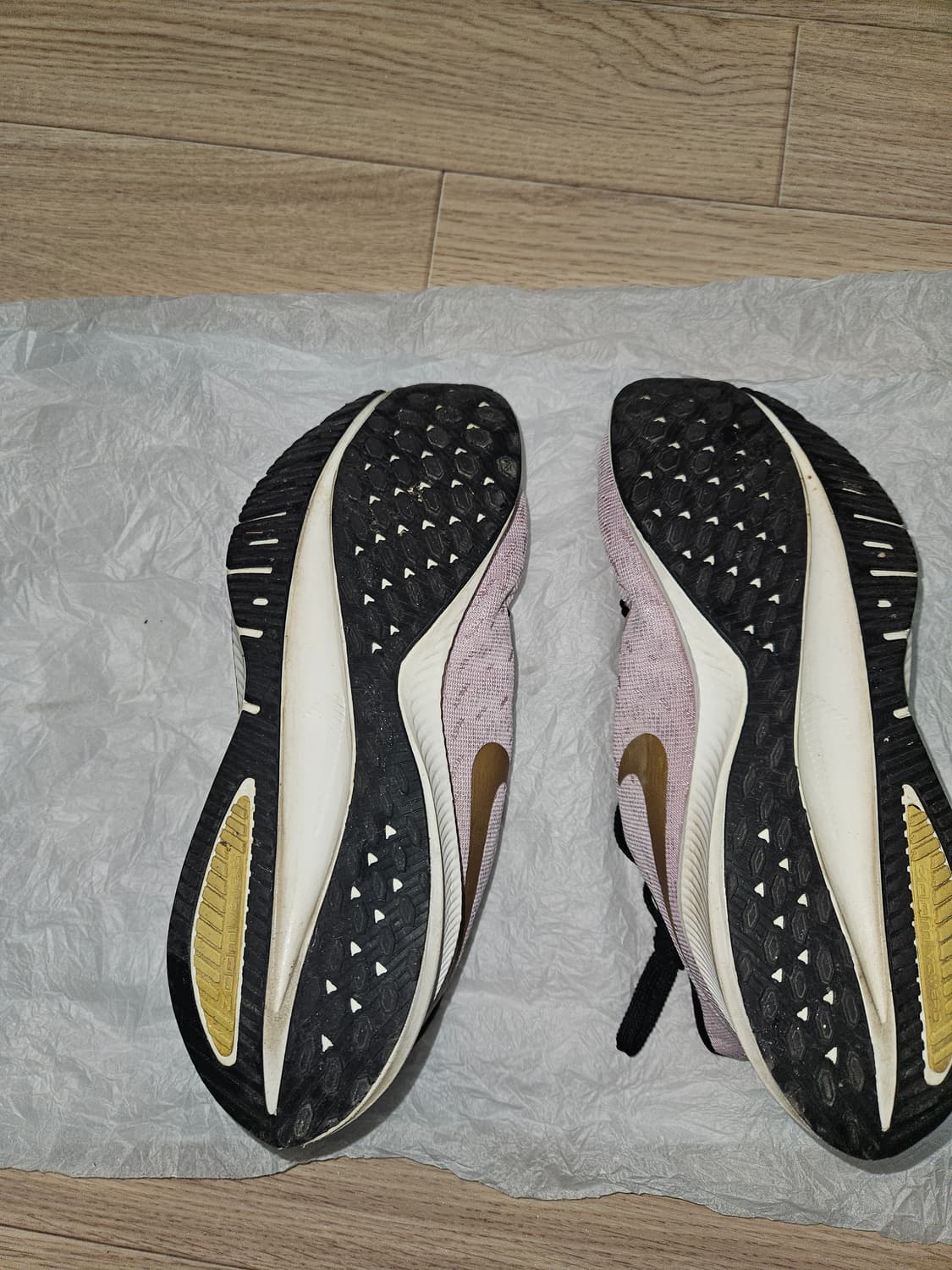 니이키 줌 보메로14 팔아요 상품이미지5