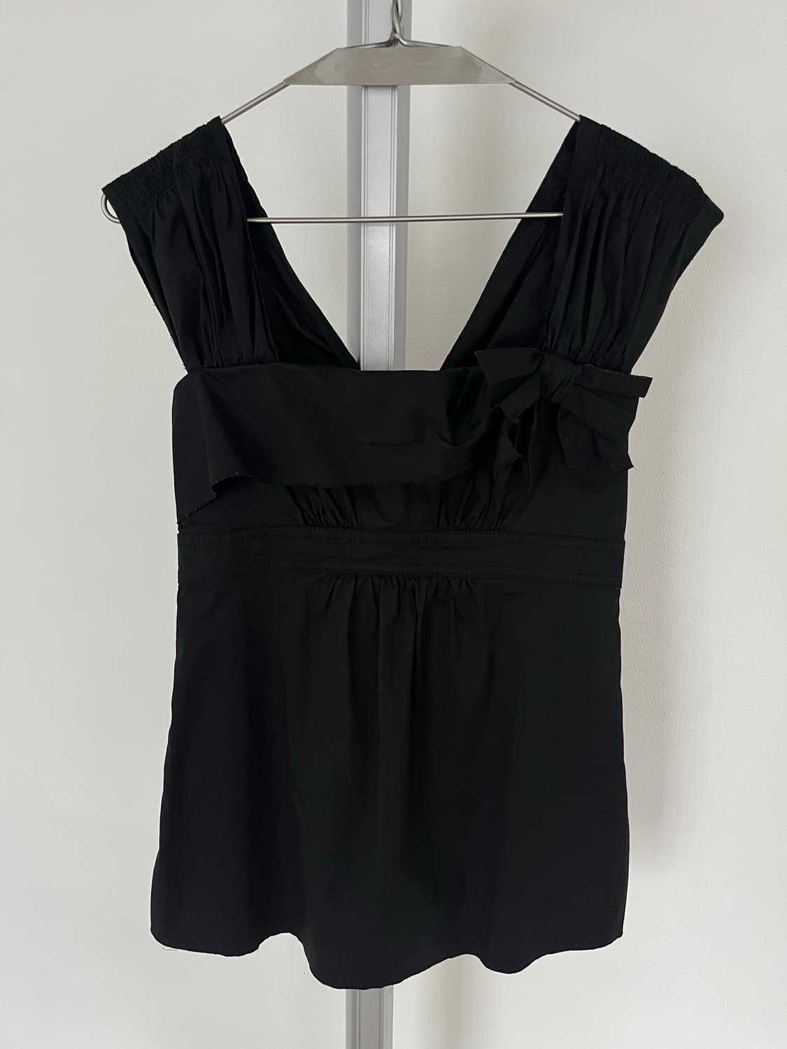 black ribbon sleeveless 상품이미지1