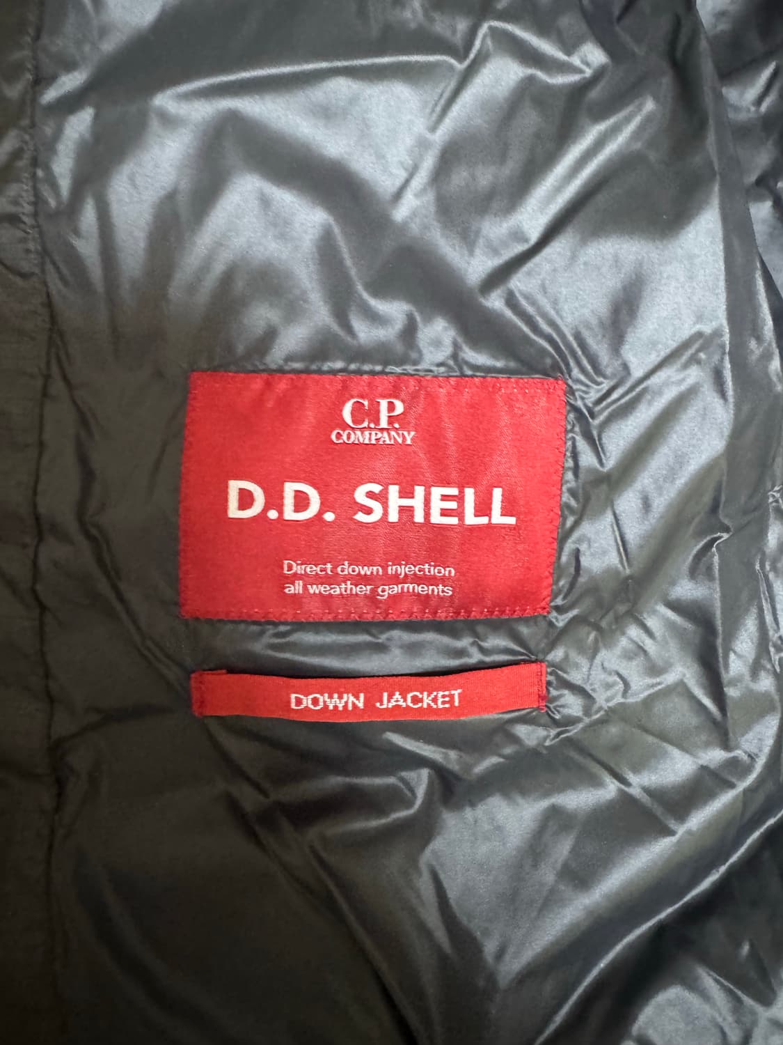25FW CP컴퍼니 DD쉘 패딩 새상품급 상품이미지5