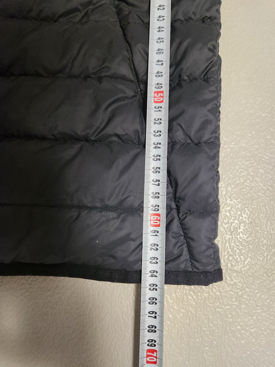 안녕하세요~!

요즘 AI로 잘못눌러서 톡하시는분들 많아서 답 없으시면  상품이미지2