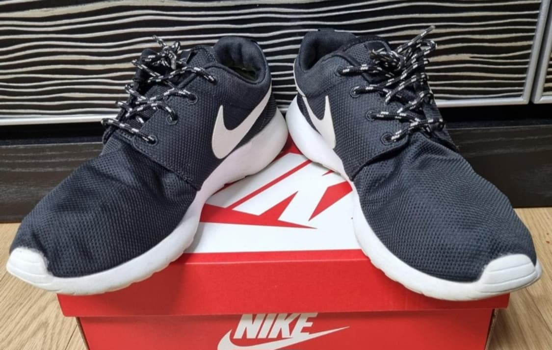 nike 나이키 로쉐 원 (로세런) 블랙 & 화이트 운동화, 스니커즈 상품이미지4