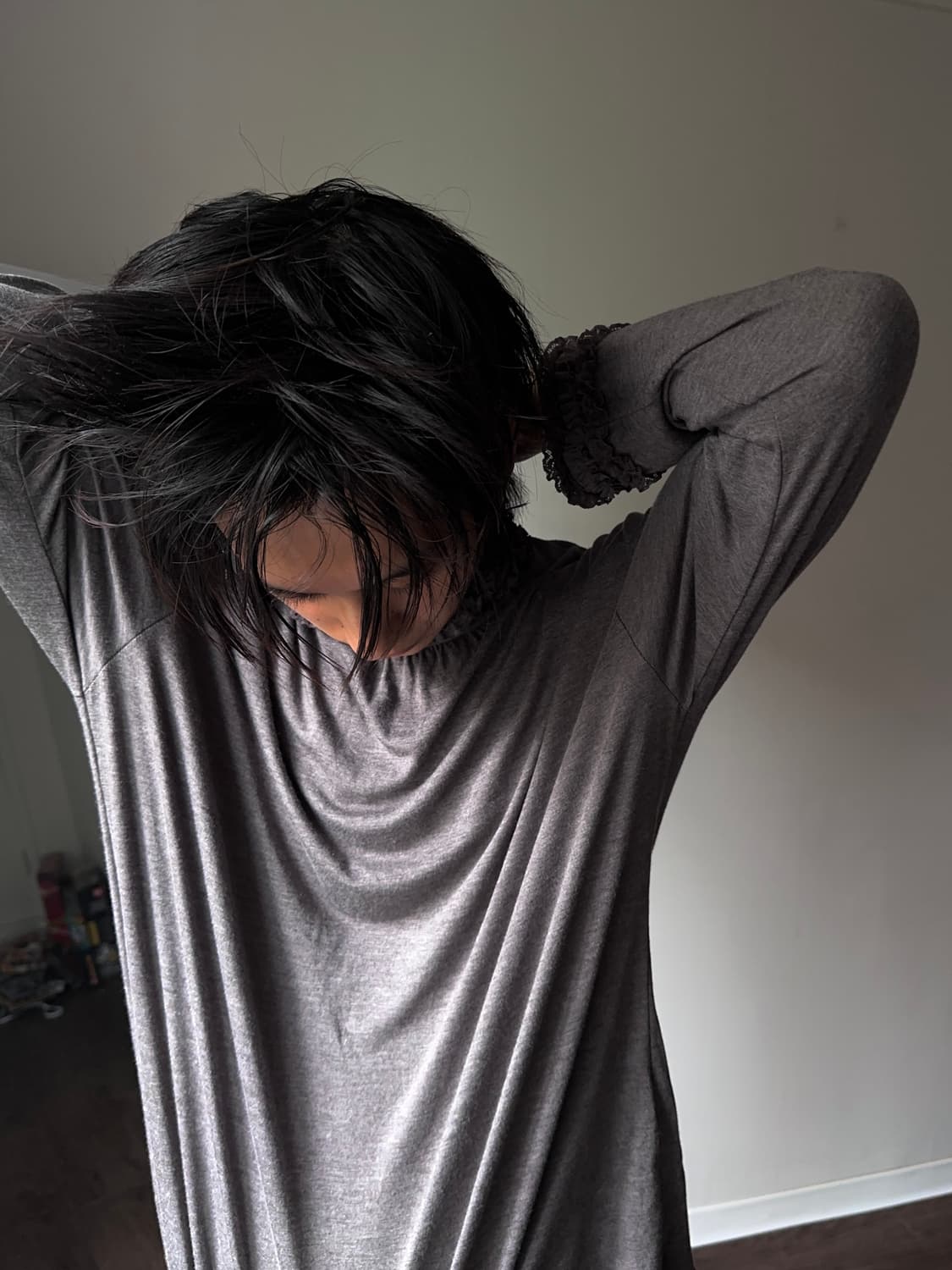 Nerveux Femme 셔링 레이스 폴라 슬리브 상품이미지4