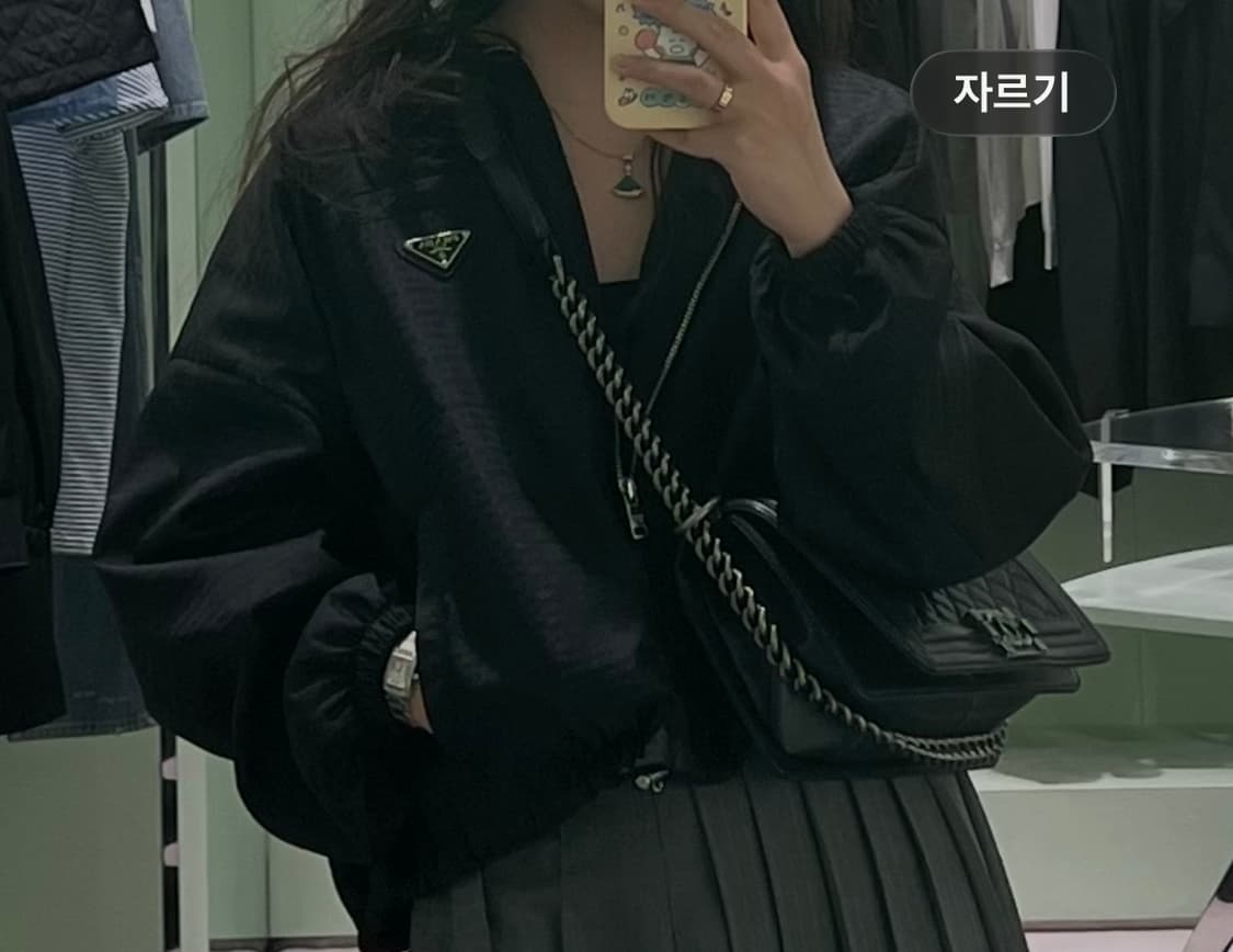 프라다 리나일론 바람막이 크롭 자켓 36 사이즈 상품이미지2